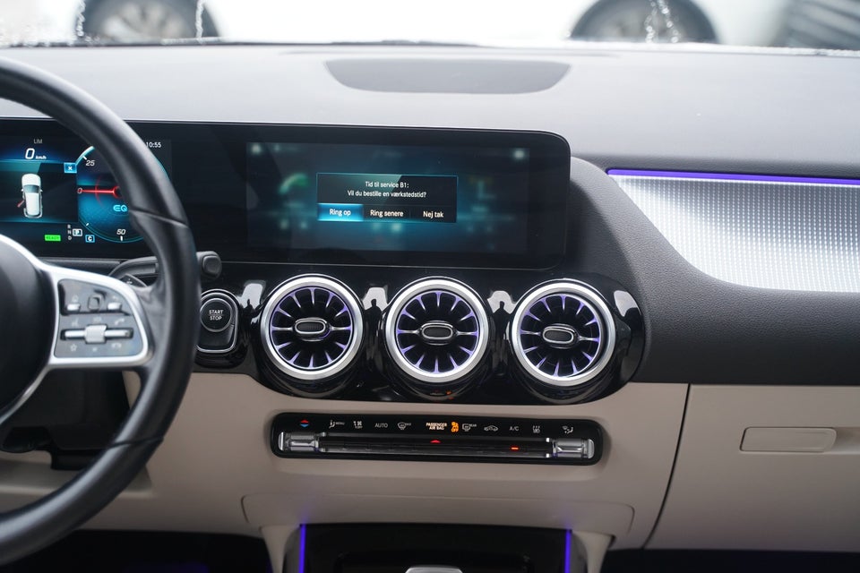 Mercedes EQA250 Progressive 5d