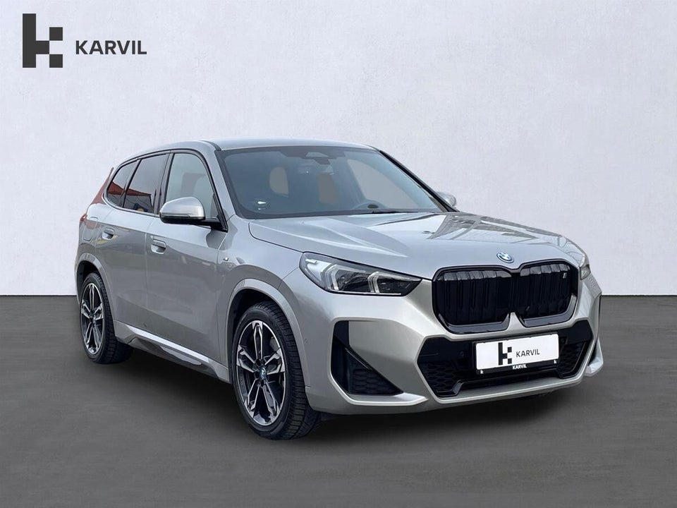 BMW iX1 xDrive30 M-Sport 5d