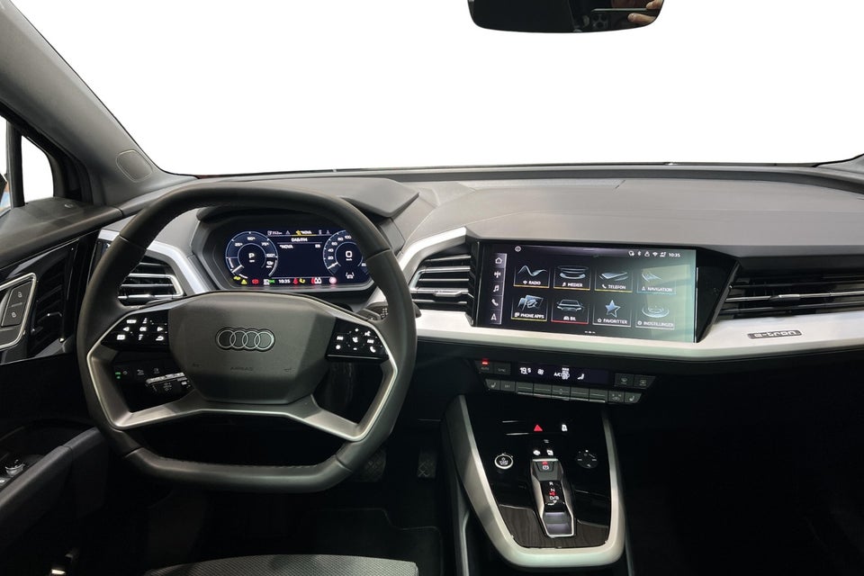 Audi Q4 e-tron 45 S-line Edition 5d