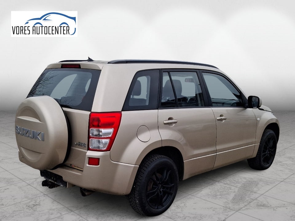 Suzuki Grand Vitara 2,0  5d