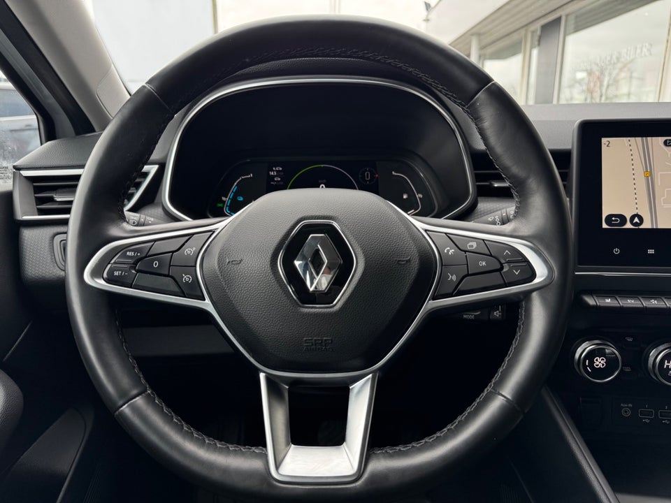 Renault Clio V 1,6 E-Tech Intens 5d