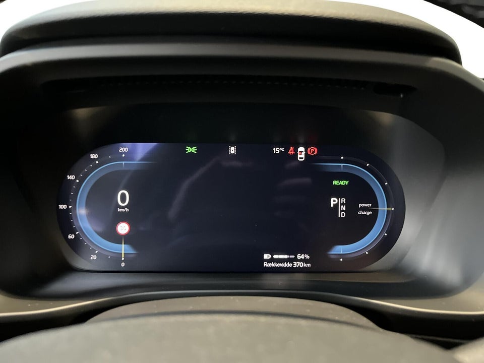 Volvo EX40 Extended Range Plus 5d