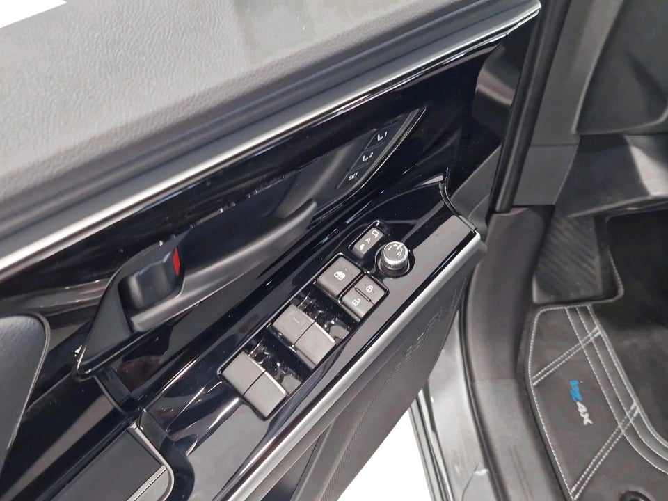 Toyota bZ4X Executive 5d