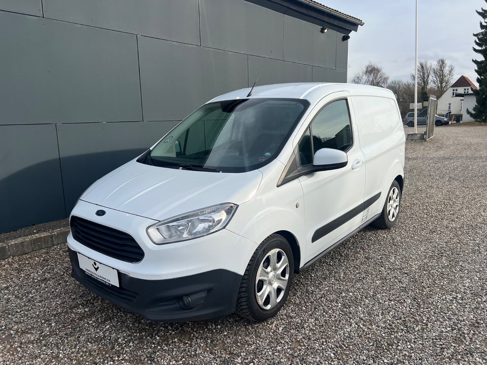 Ford Transit Courier 1,6 TDCi 95 Ambiente Van 4d