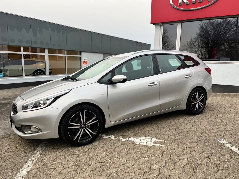 Kia Ceed 1,6 CRDi 128 Limited SW 5d