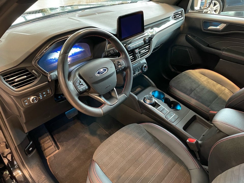 Ford Kuga 2,5 PHEV ST-Line X CVT 5d