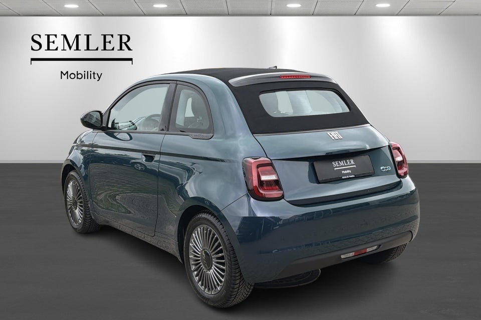 Fiat 500e 42 Icon Cabrio 2d