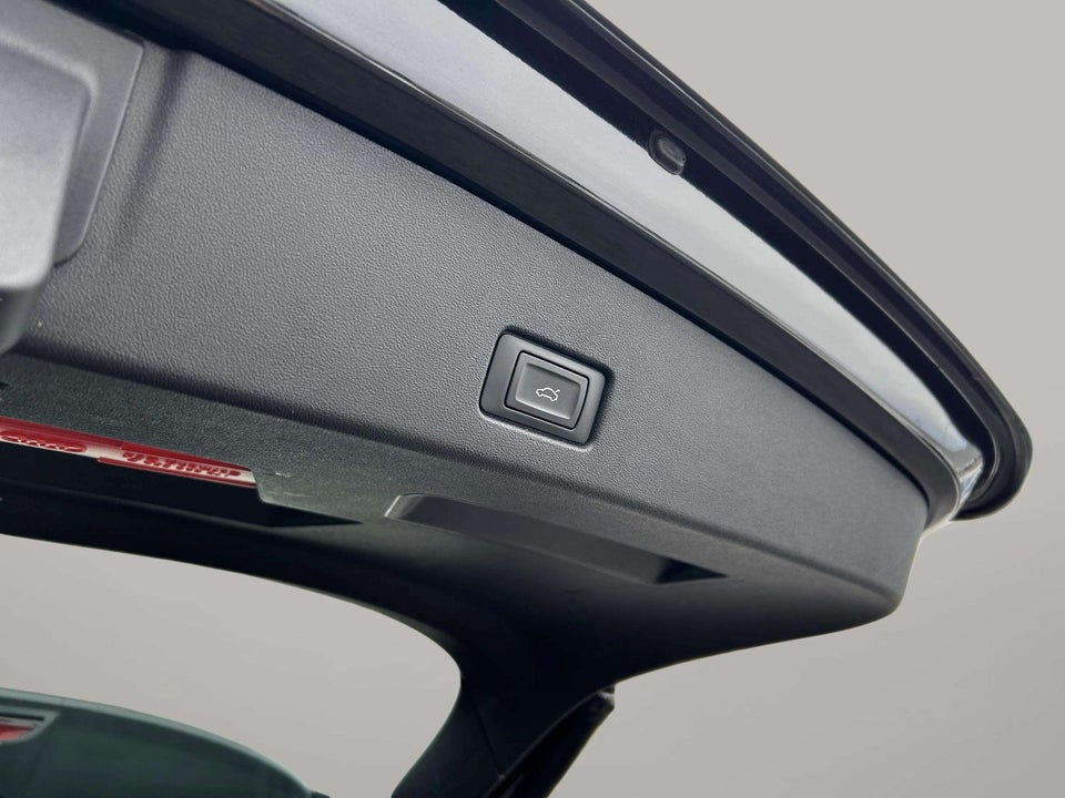 Audi Q4 e-tron 40 Advanced 5d