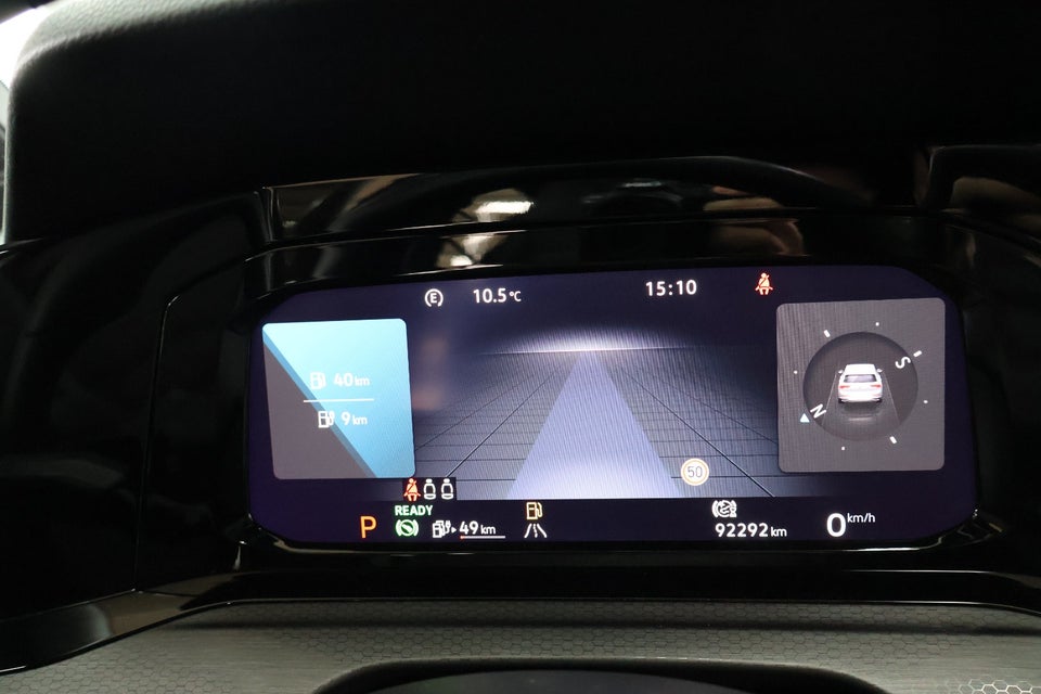 VW Golf VIII 1,4 GTE DSG 5d