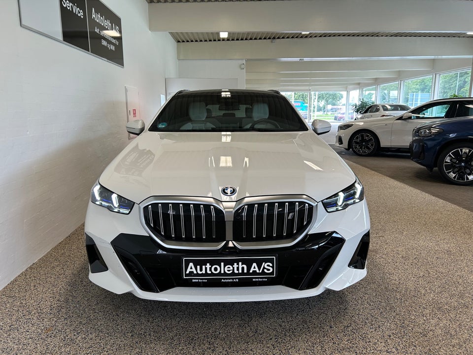 BMW i5 eDrive40 Touring Fully Charged M-Sport 5d