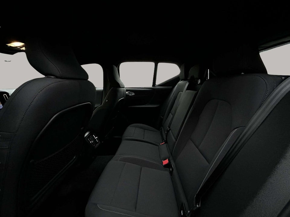 Volvo XC40 P6 ReCharge Core 5d