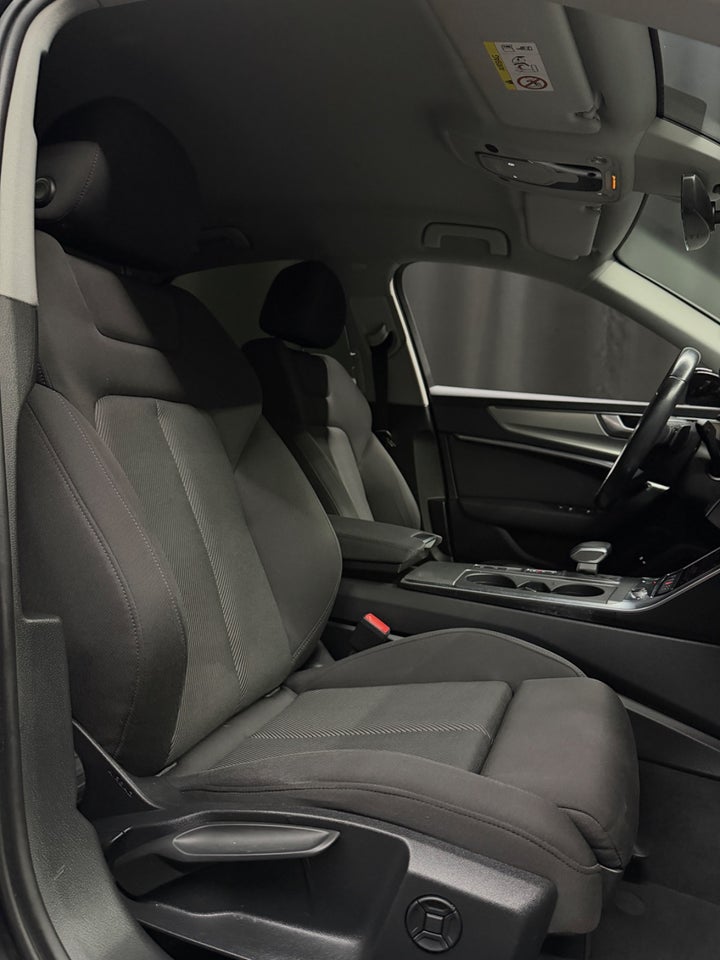 Audi A6 50 TFSi e Sport quattro S-tr. 4d