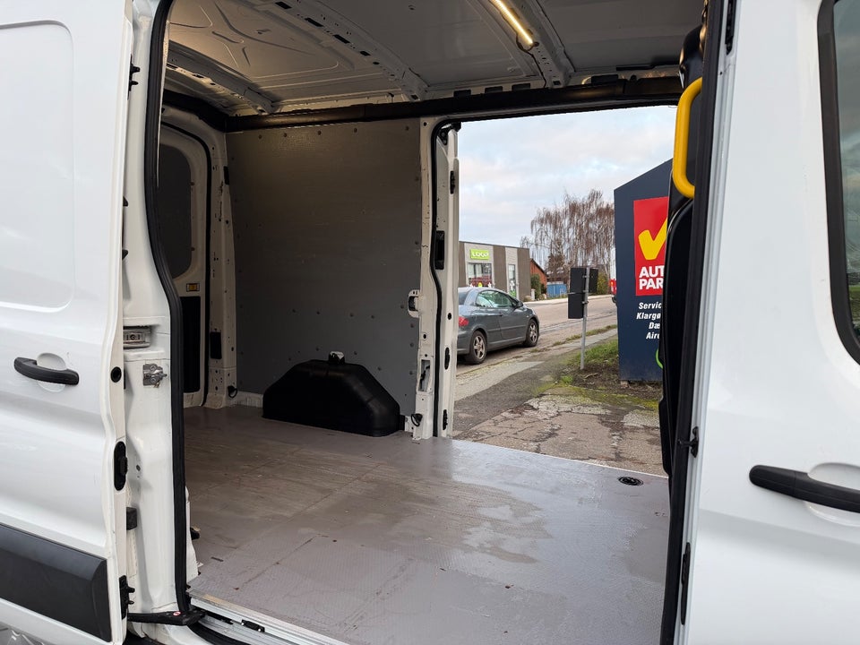 Ford Transit 350 L2 Van 2,0 TDCi 170 Trend H2 FWD