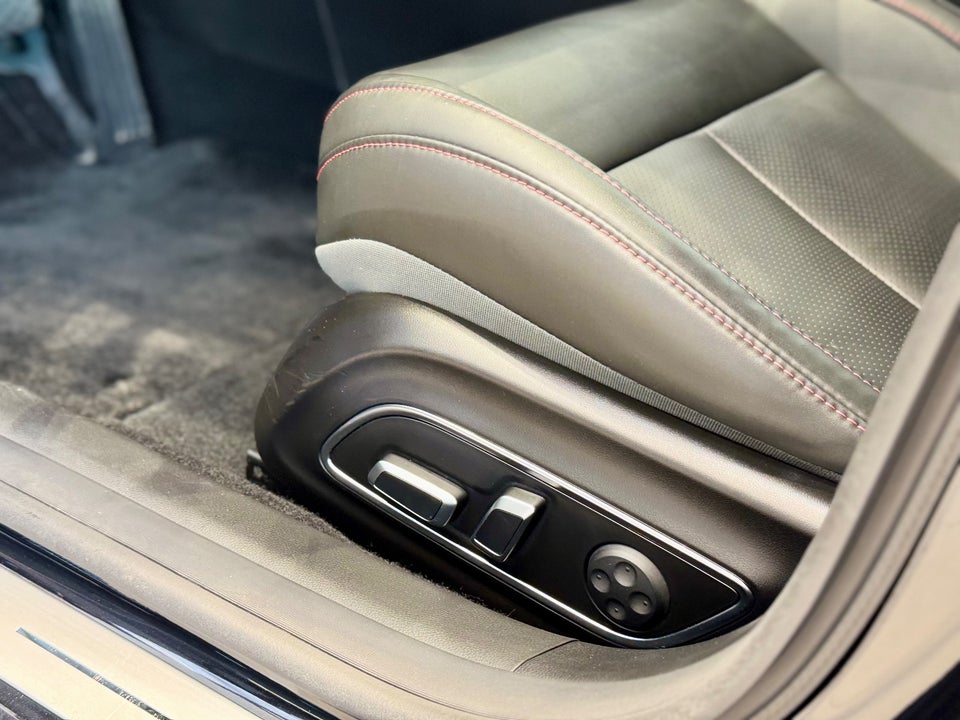 Xpeng P7 Long Range 4d