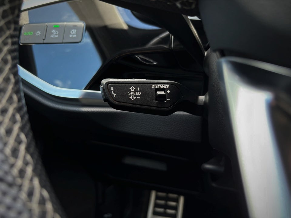 Audi Q3 45 TFSi e S-line plus S-tr. 5d