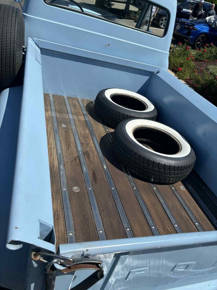 Ford F-100 3,7 Pick-up 2d