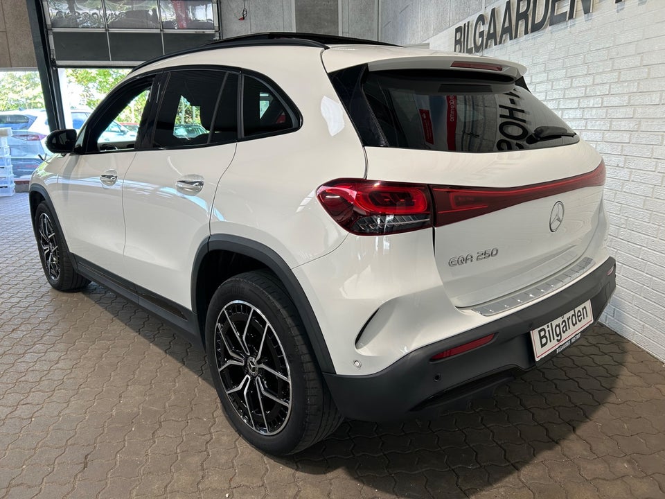 Mercedes EQA250 AMG Line 5d