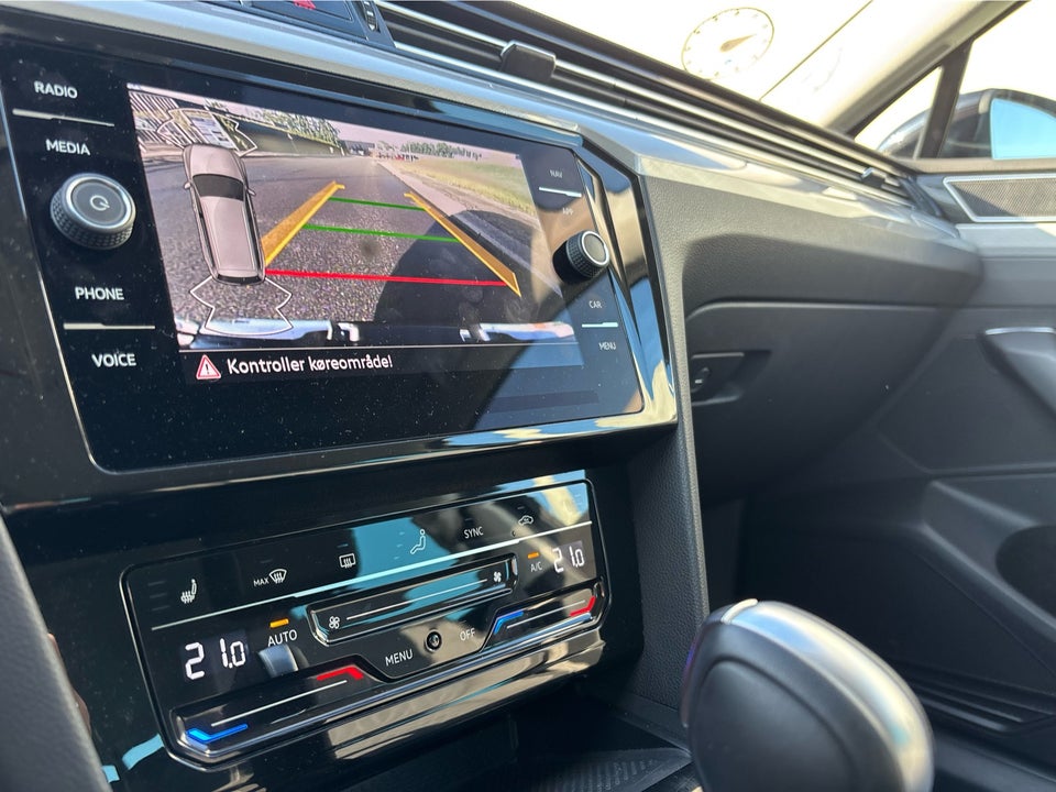 VW Passat 2,0 TDi 150 Business Variant DSG 5d