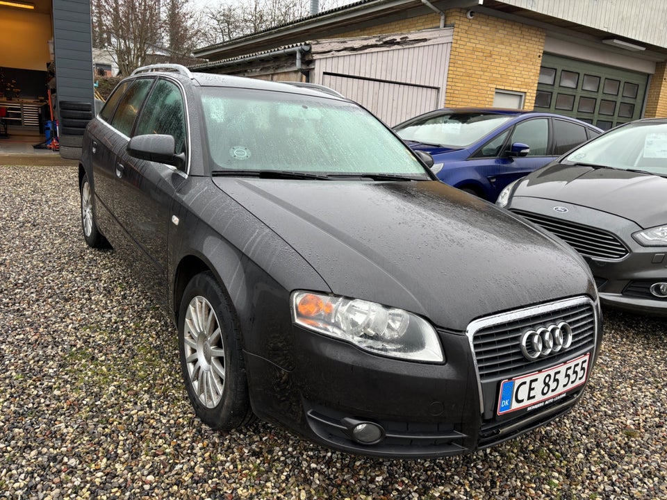 Audi A4 2,0 TDi 140 Avant Multitr. 5d