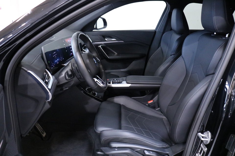 BMW iX2 eDrive20 M-Sport Premium 5d
