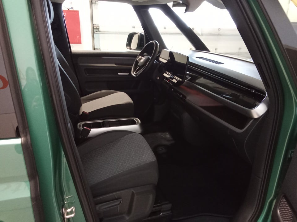 VW ID.Buzz 77 Style 75 Years Edition SWB 5d