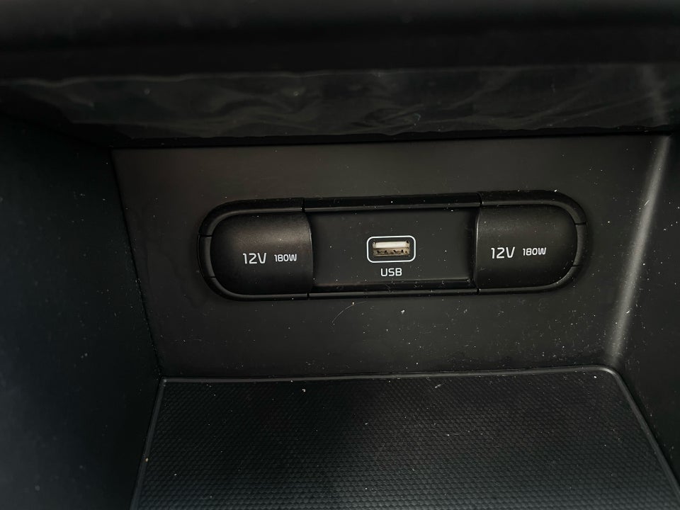 Kia Niro 1,6 PHEV Vision DCT 5d