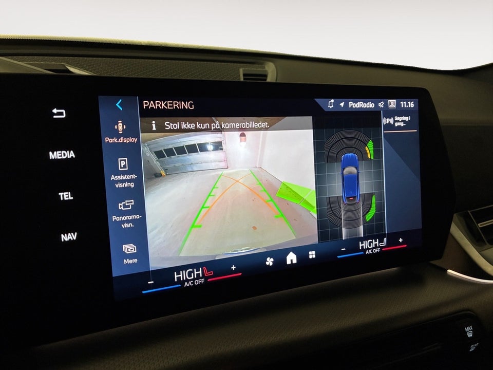 BMW iX2 xDrive30 M-Sport Premium 5d