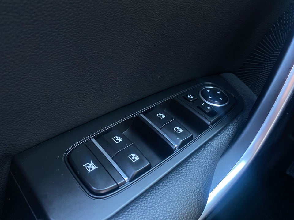 Kia Ceed 1,6 PHEV Upgrade Premium SW DCT 5d