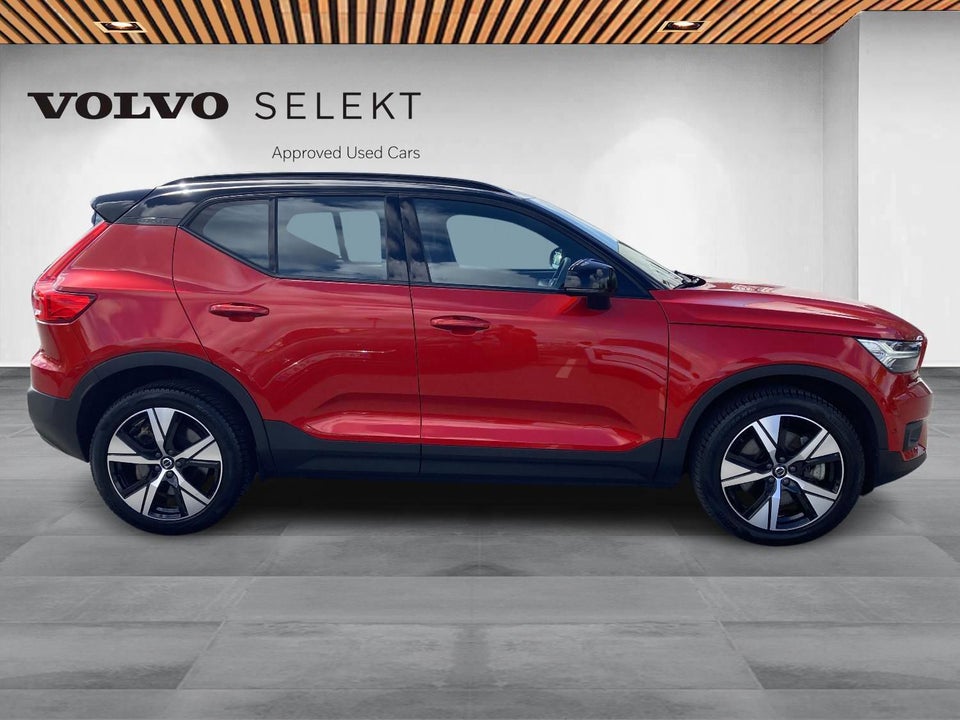 Volvo XC40 P6 ReCharge Pro 5d