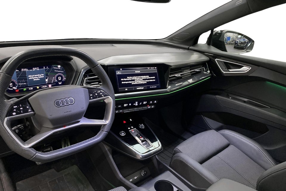 Audi Q4 e-tron 40 Attitude 5d