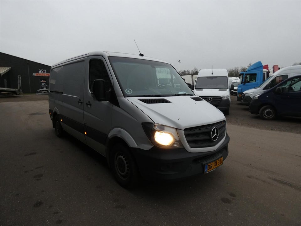 Mercedes Sprinter 316 2,2 CDi R2 Kassevogn 5d
