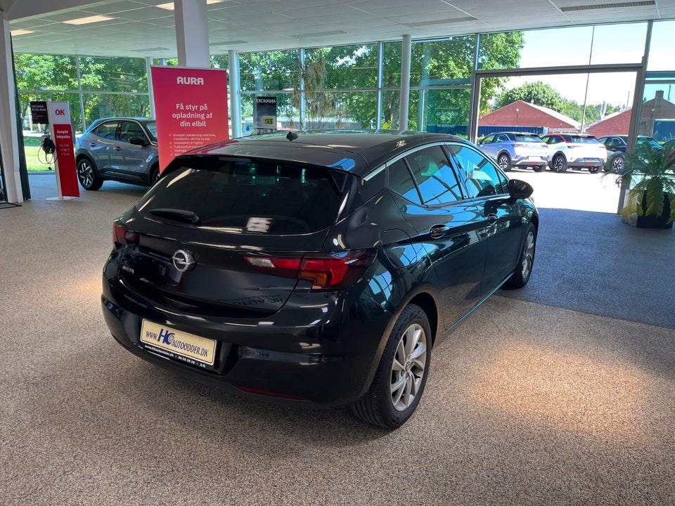 Opel Astra 1,5 D 122 Elegance 5d