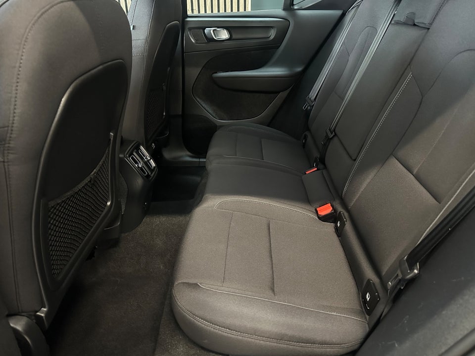 Volvo XC40 P6 ReCharge Core 5d
