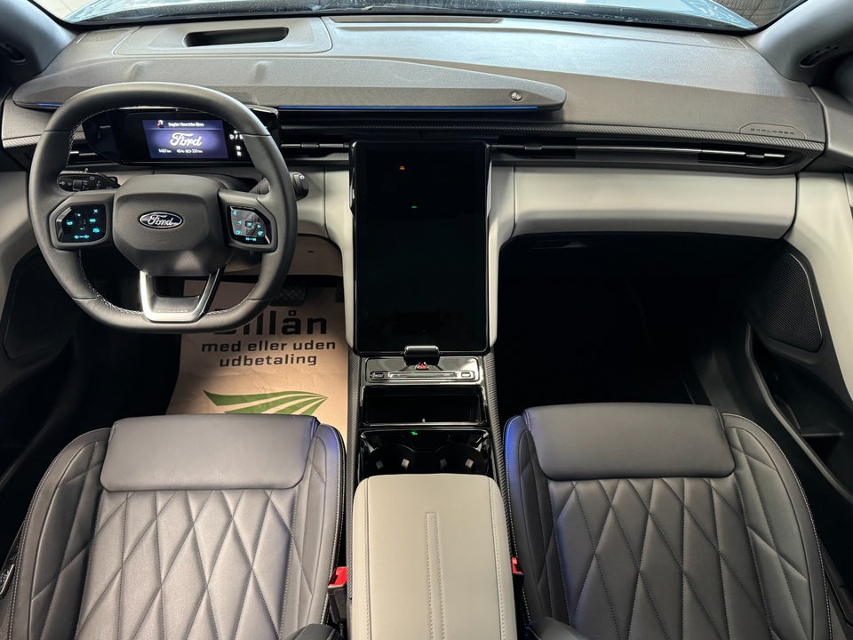 Ford Explorer 84 Premium Extended Range AWD 5d