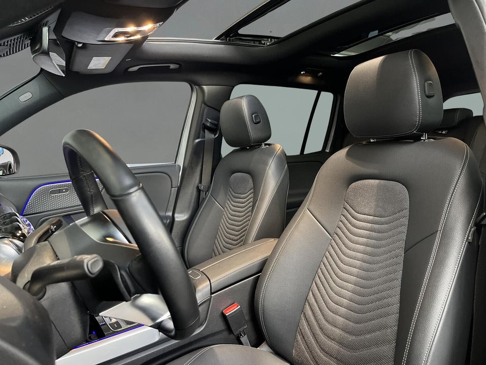 Mercedes EQB300 Progressive 4Matic 5d