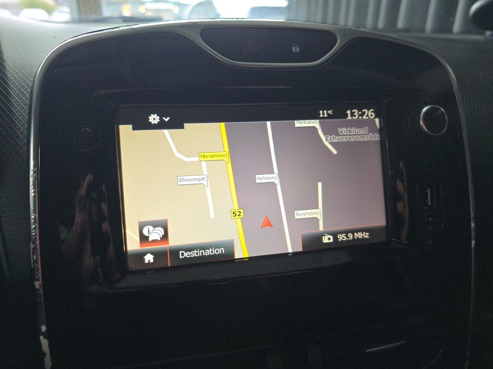 Renault Clio IV 1,5 dCi 75 Expression Sport Tourer 5d