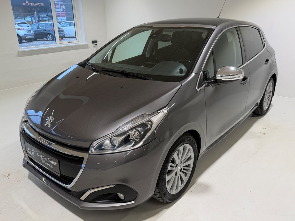 Peugeot 208 1,6 BlueHDi 100 Selection Sky 5d