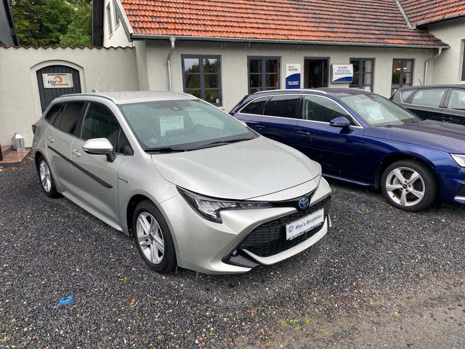 Toyota Corolla 1,8 Hybrid H3 Smart Touring Sports MDS 5d