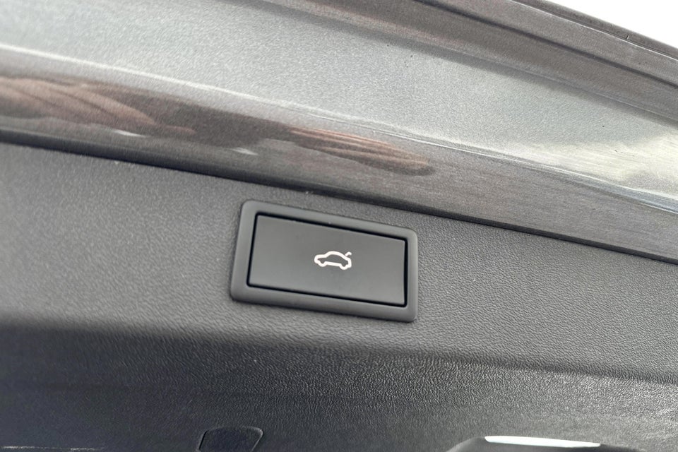 Skoda Enyaq 80 iV Premium 5d