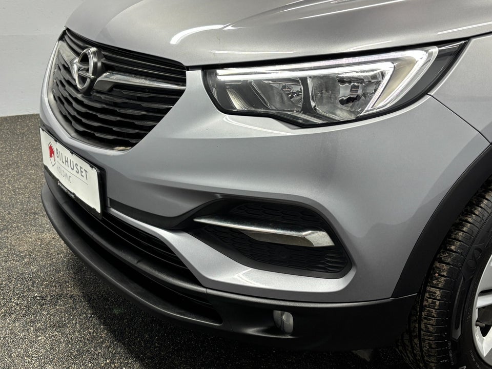 Opel Grandland X 1,5 CDTi 130 Enjoy 5d