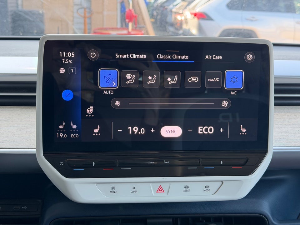 VW ID.Buzz 77 Pro SWB 5d