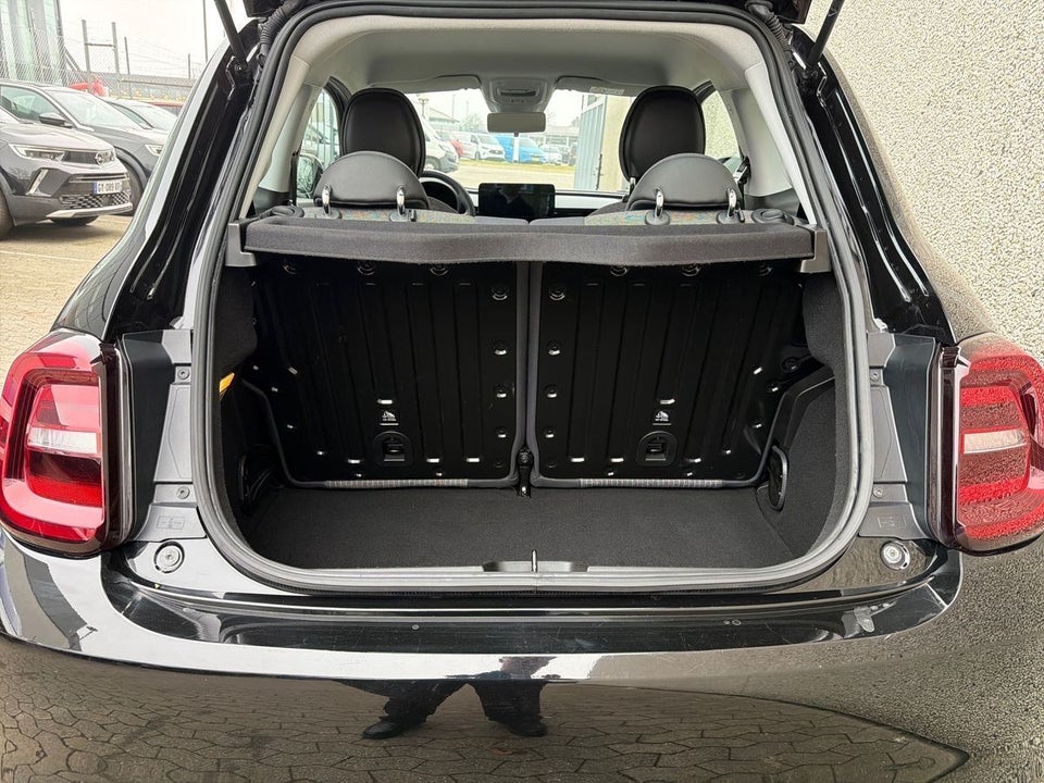 Fiat 500e 42 Icon 3d