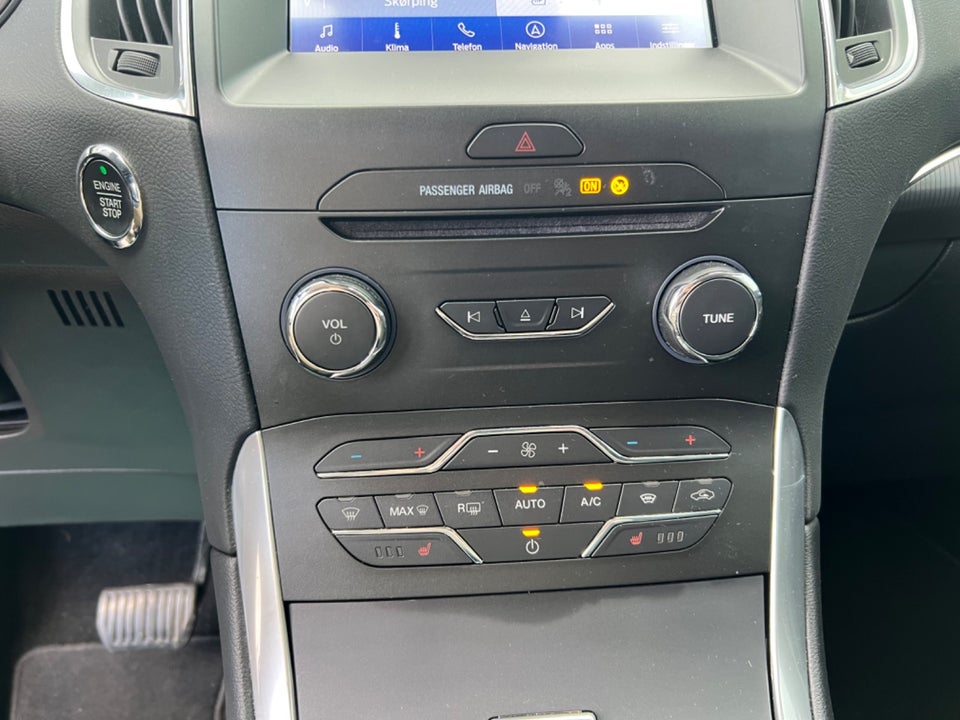 Ford S-MAX 2,0 EcoBlue Titanium aut. Van 5d