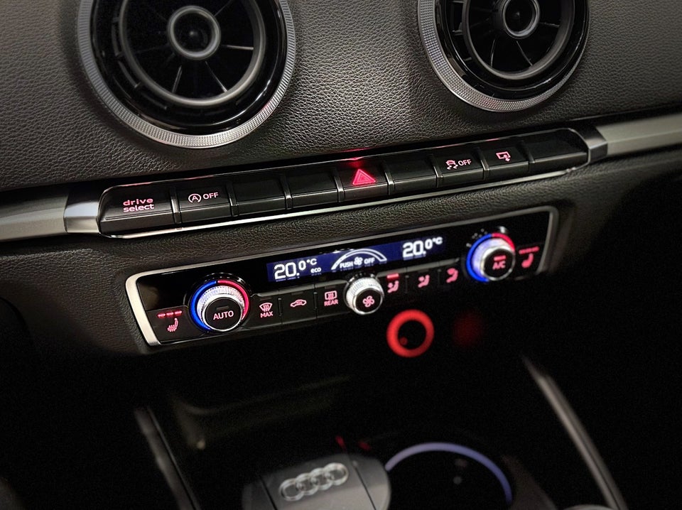 Audi A3 1,4 TFSi 140 Ambition 4d