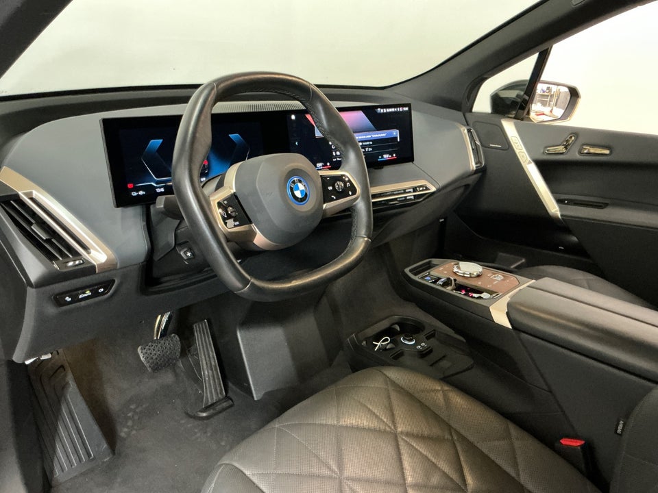 BMW iX xDrive40 Sport 5d