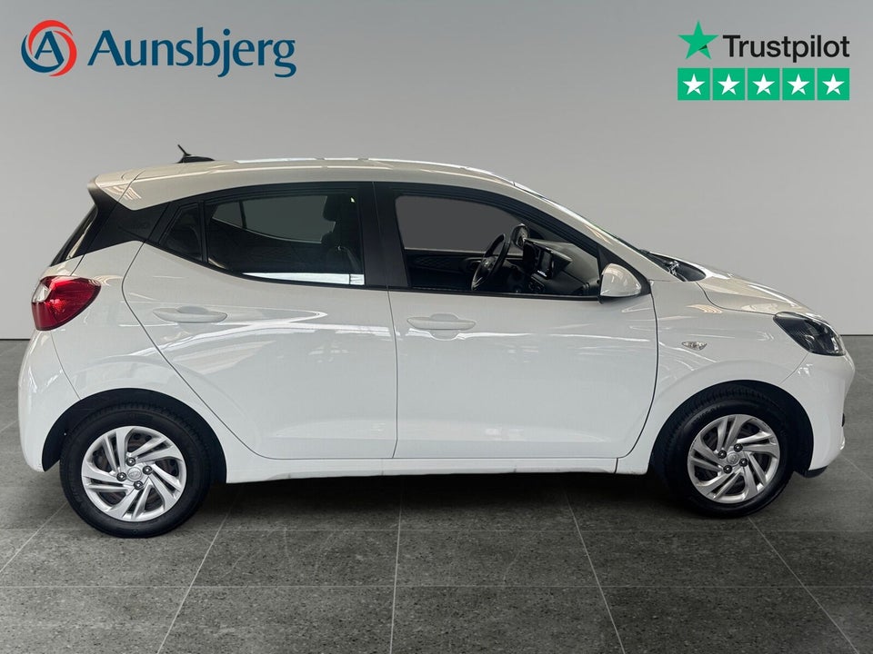 Hyundai i10 1,0 MPi Essential AMT 5d