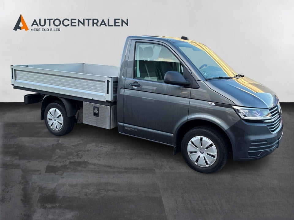 VW Transporter 2,0 TDi 150 Kassevogn kort