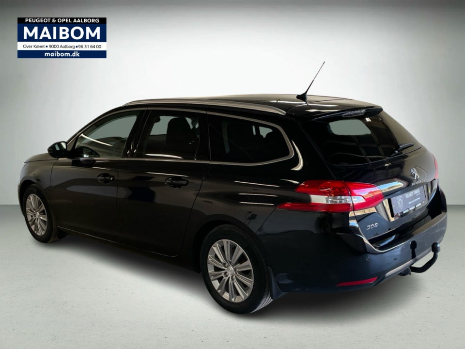 Peugeot 308 1,5 BlueHDi 130 Allure Grand SW 5d
