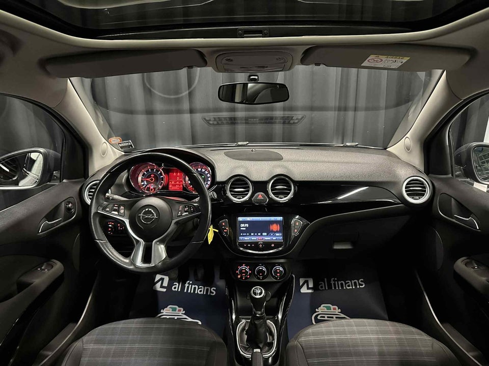 Opel Adam 1,4 87 Glam 3d