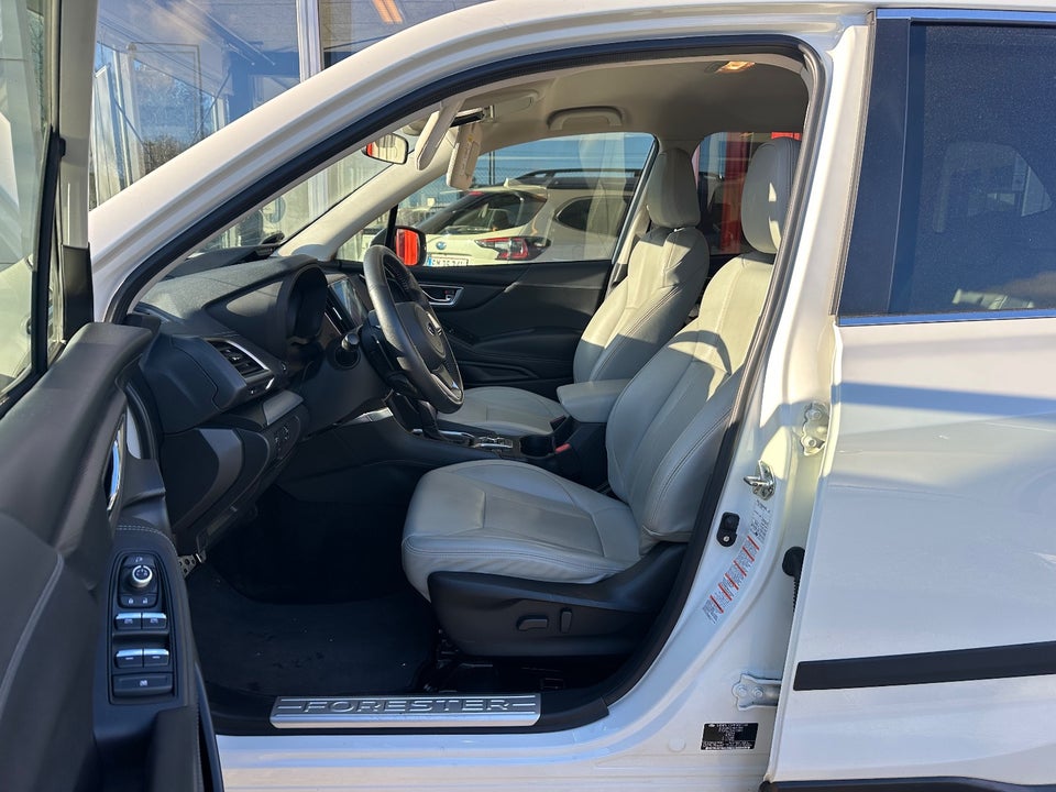 Subaru Forester 2,0 e-Boxer Ridge L-tr. 5d